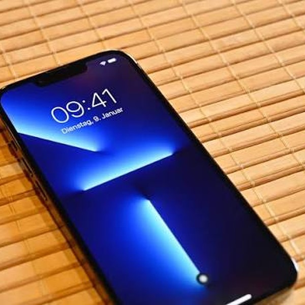 iPhone 13